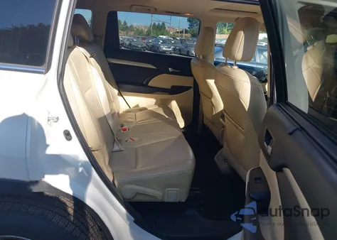 2015 Toyota Highlander Xle V6 from USA, damaged, VIN 5TDJKRFH1FS096338